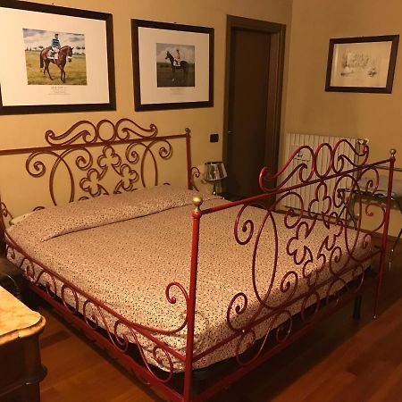 B&B Il Castelletto 皮内罗洛 外观 照片