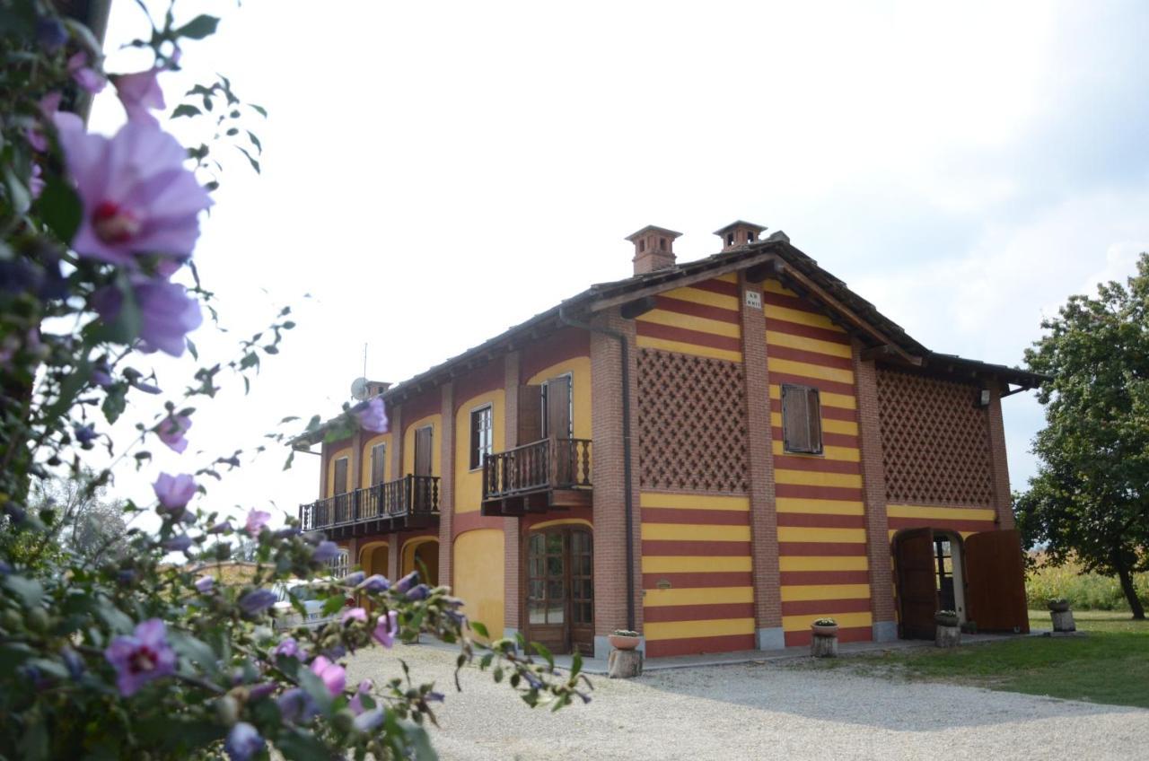 B&B Il Castelletto 皮内罗洛 外观 照片